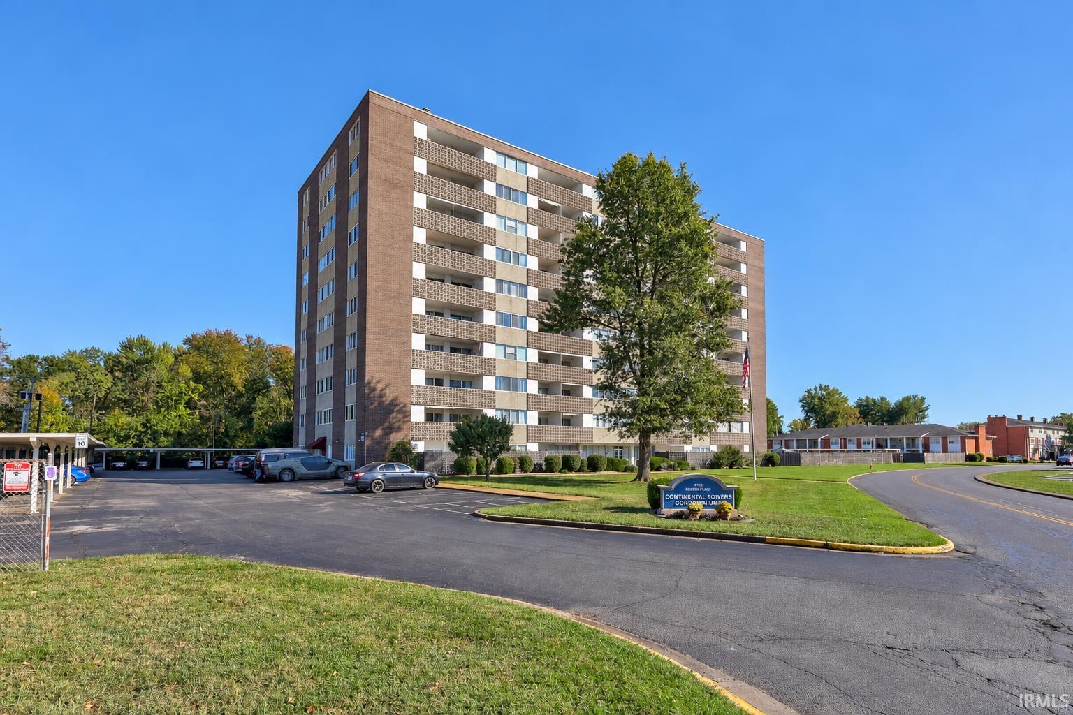 Erie Ave, Evansville, IN 47715 #1