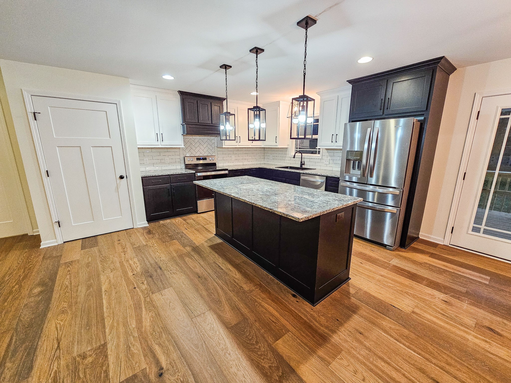 607 Apple Blossom Trl, Shelbyville, Tennessee, 37160, United States, 3 Bedrooms Bedrooms, ,2 BathroomsBathrooms,Residential,For Sale,607 Apple Blossom Trl,1652820