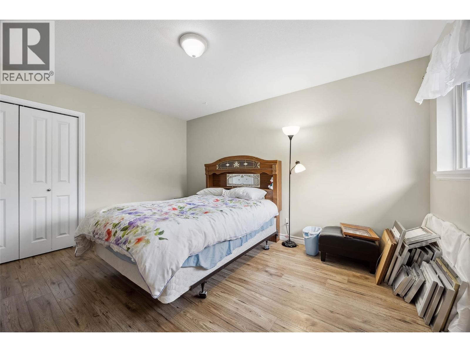 KAMLOOPS, British Columbia, V1S 1X9, CA, 4 Bedrooms Bedrooms, ,2 BathroomsBathrooms,Residential,For Sale,1950307