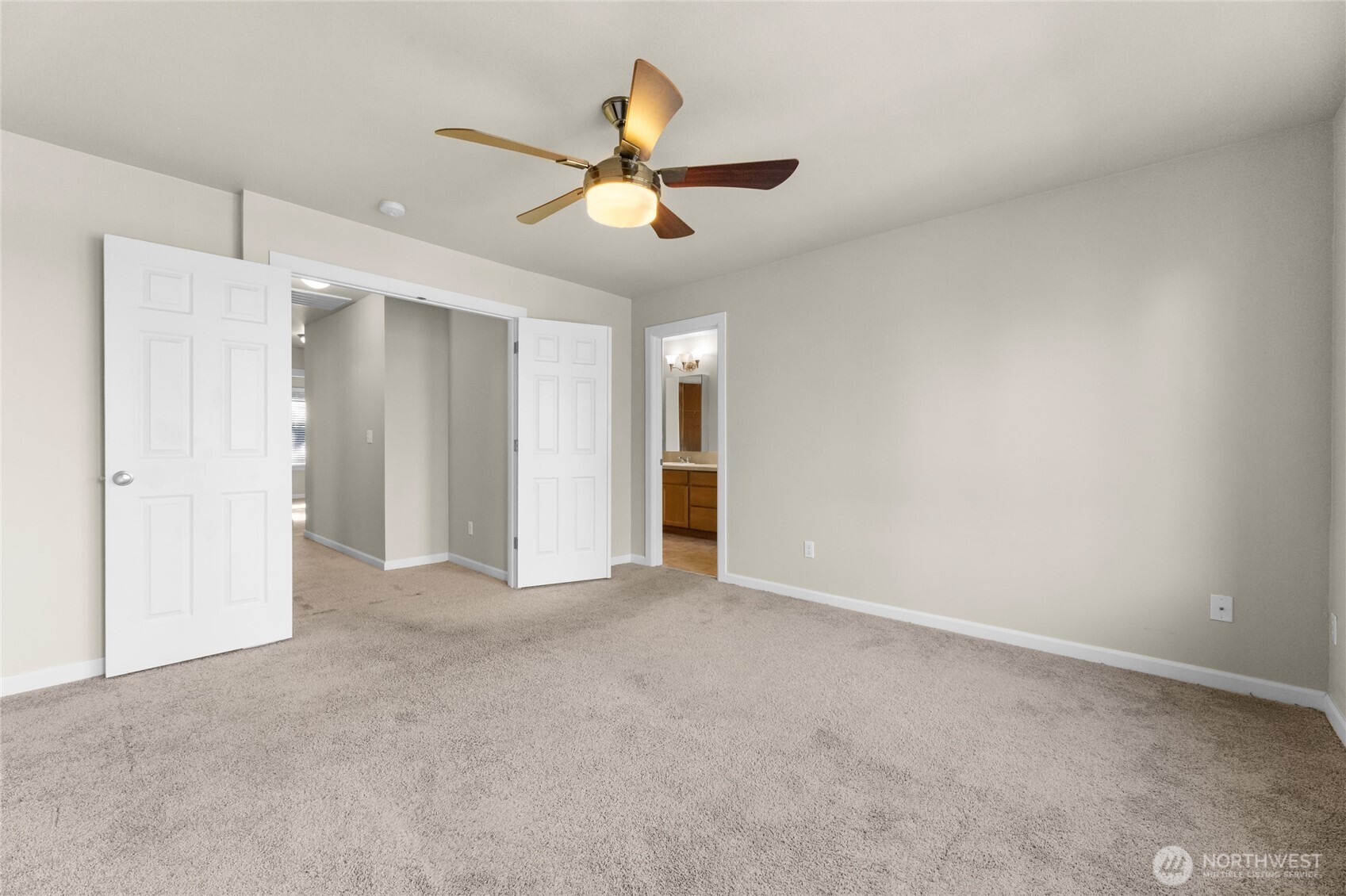 Auburn, Washington, 98092, United States, 4 Bedrooms Bedrooms, ,4 BathroomsBathrooms,Residential,For Sale,1977143