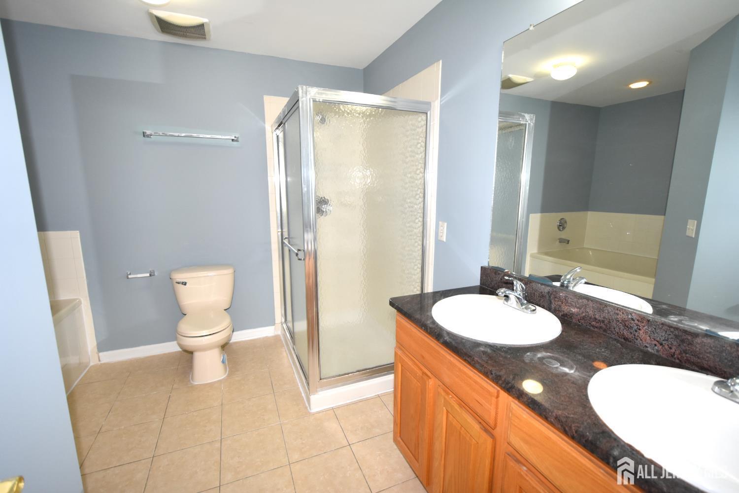 North Brunswick, New Jersey, 08902, United States, 3 Bedrooms Bedrooms, ,3 BathroomsBathrooms,Residential,For Sale,1992590