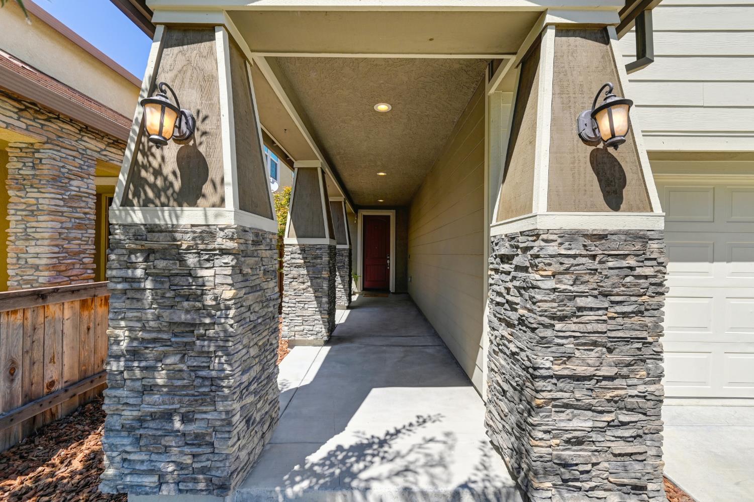 West Sacramento, California, 95691, United States, 4 Bedrooms Bedrooms, ,3 BathroomsBathrooms,Residential,For Sale,1906869