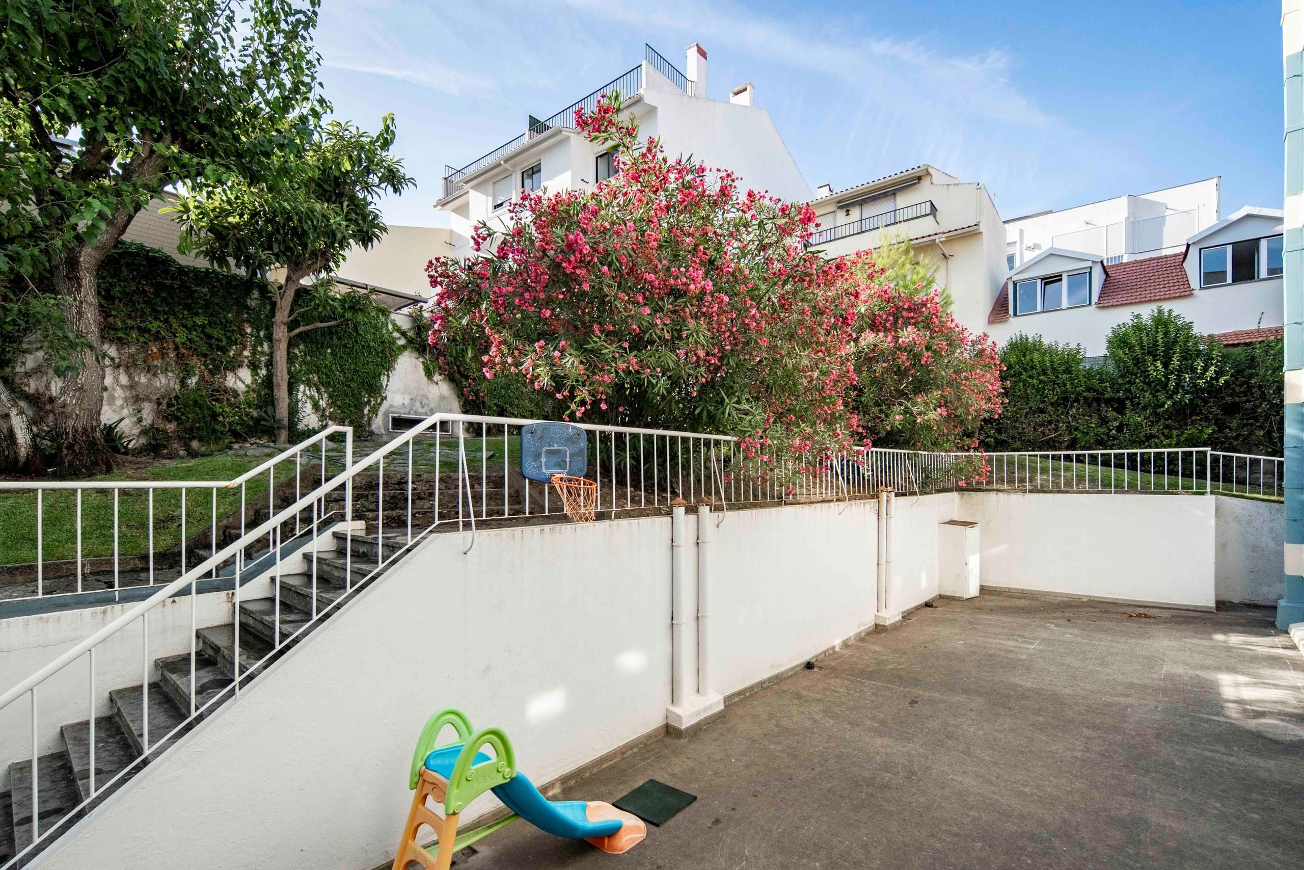 Cascais, Lisbon, 2765-293, PT, 4 Bedrooms Bedrooms, ,3 BathroomsBathrooms,Residential,For Sale,1700793
