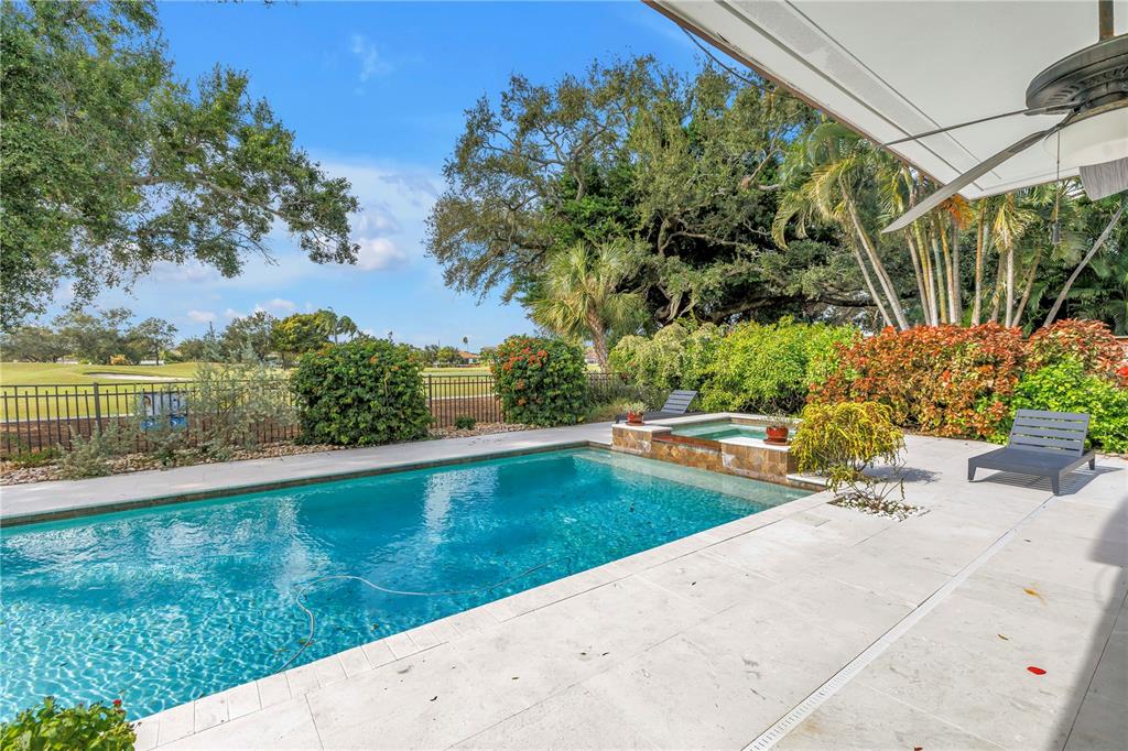 St Petersburg, Florida, 33704, United States, 4 Bedrooms Bedrooms, ,4 BathroomsBathrooms,Residential,For Sale,1991901