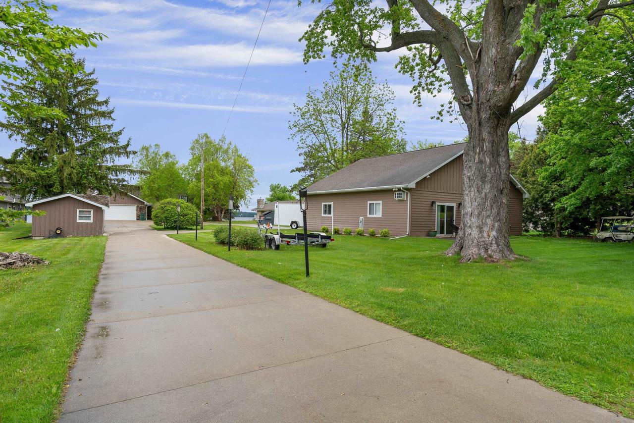 Markesan, Wisconsin, 53946, United States, 5 Bedrooms Bedrooms, ,4 BathroomsBathrooms,Residential,For Sale,2023665