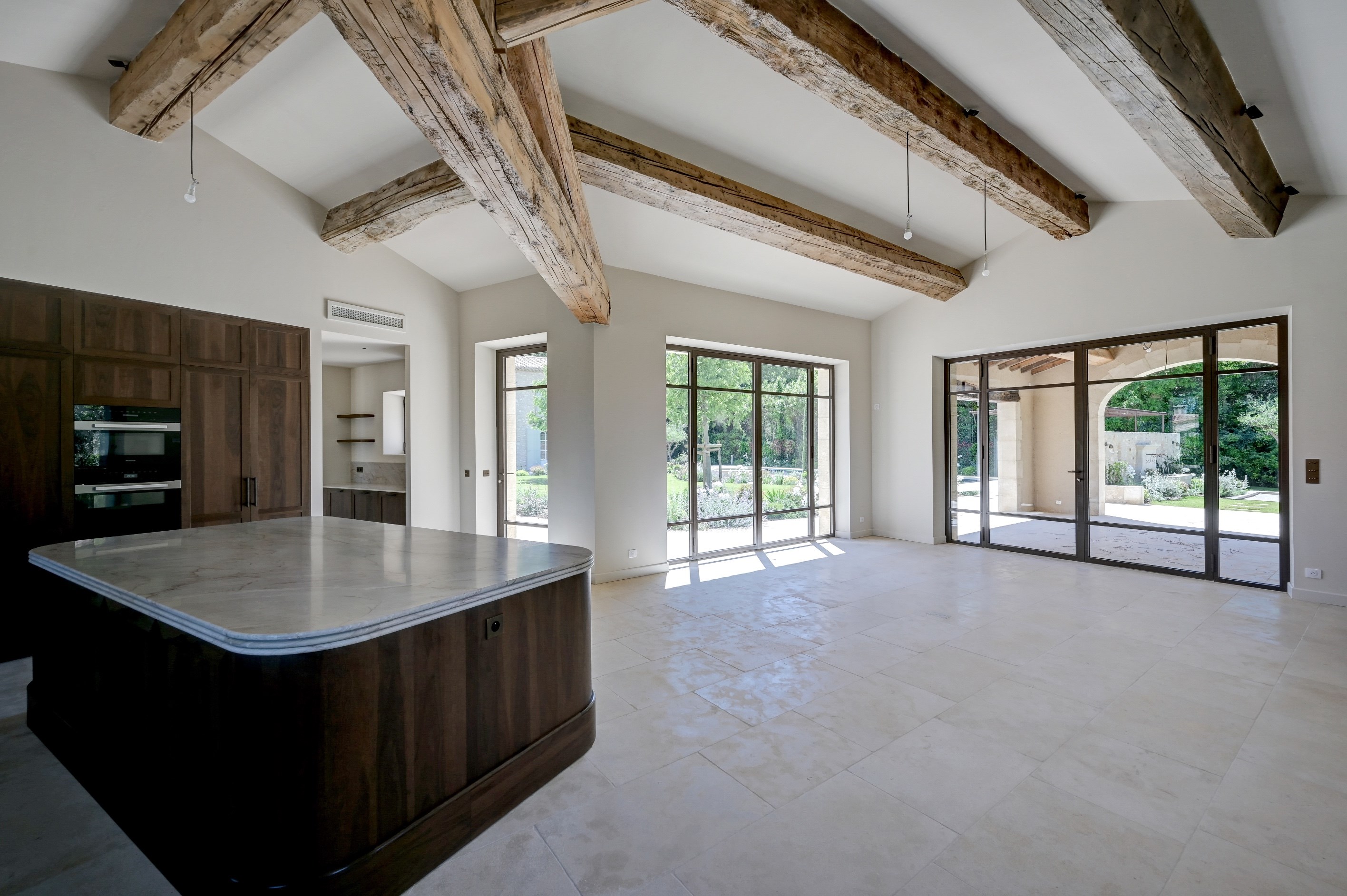  Exceptional property for sale in the heart of Saint Rémy de Provence - 物件實景