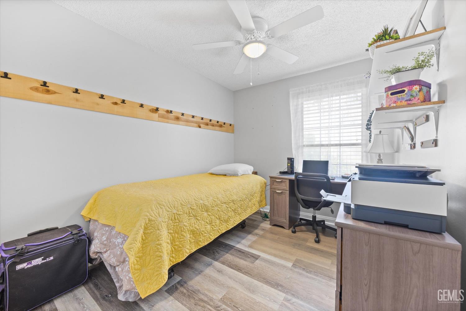 Bakersfield, California, 93308, United States, 4 Bedrooms Bedrooms, ,3 BathroomsBathrooms,Residential,For Sale,1963692