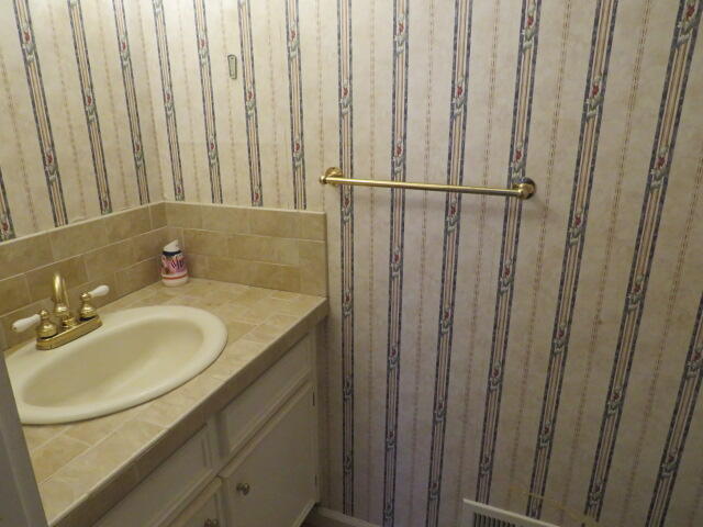 Augusta, Georgia, 30909, United States, 3 Bedrooms Bedrooms, ,4 BathroomsBathrooms,Residential,For Sale,2008087