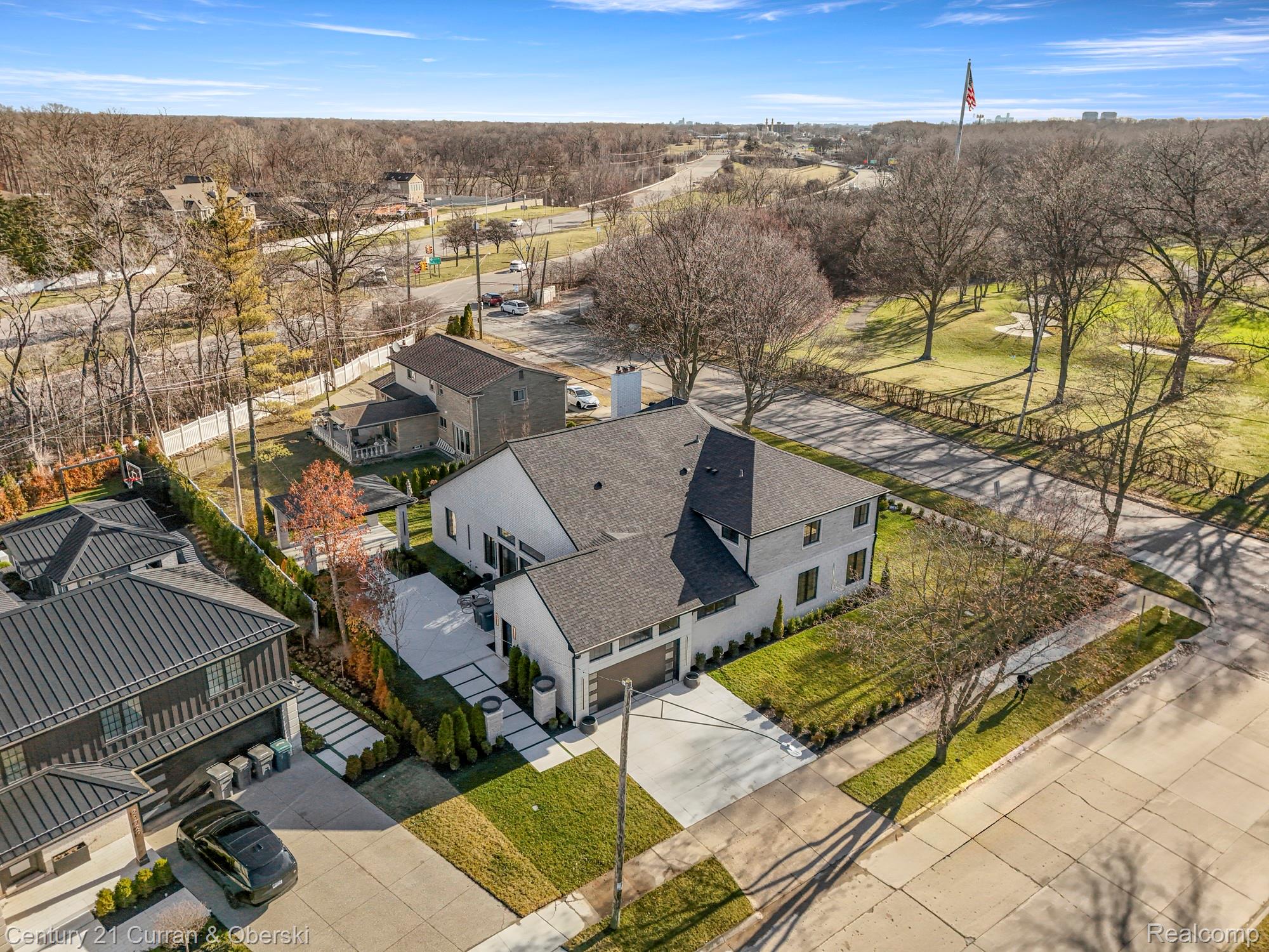Dearborn, Michigan, 48128, United States, 5 Bedrooms Bedrooms, ,5 BathroomsBathrooms,Residential,For Sale,2030794