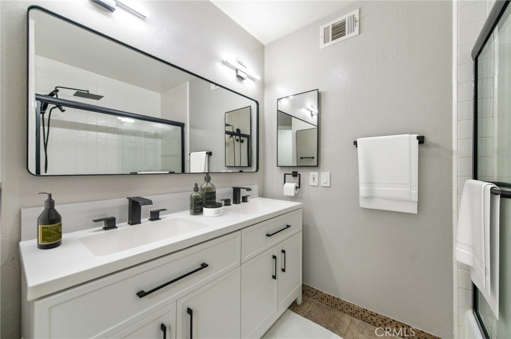 Diamond Bar, California, 91765, United States, 4 Bedrooms Bedrooms, ,3 BathroomsBathrooms,Residential,For Sale,2007497