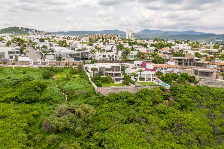 Querétaro, Querétaro, 76230, Mexico, 3 Bedrooms Bedrooms, ,4 BathroomsBathrooms,Residential,For Sale,1940235