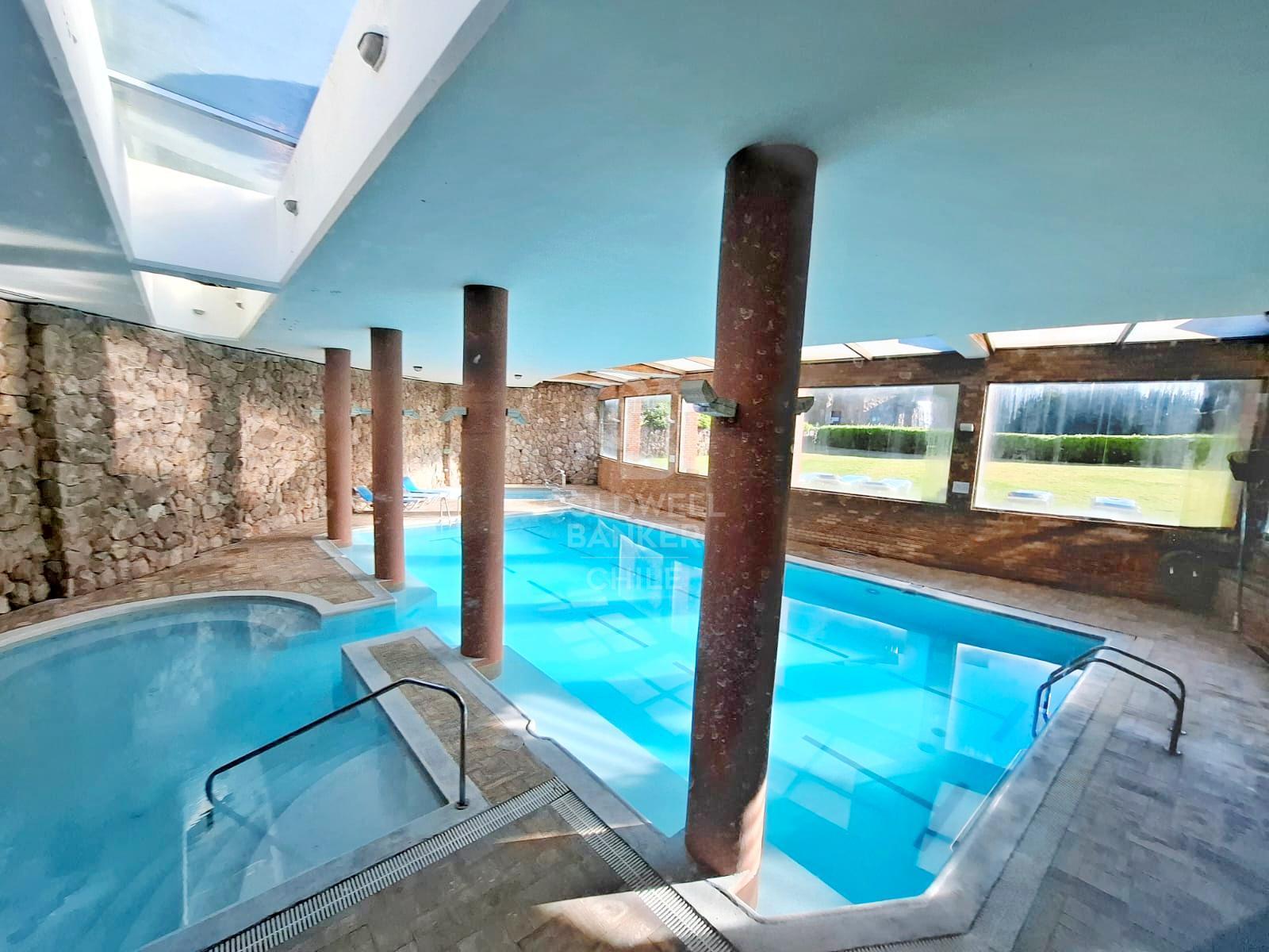 Vitacura, Chile, 5 Bedrooms Bedrooms, ,5 BathroomsBathrooms,Residential,For Sale,1691768