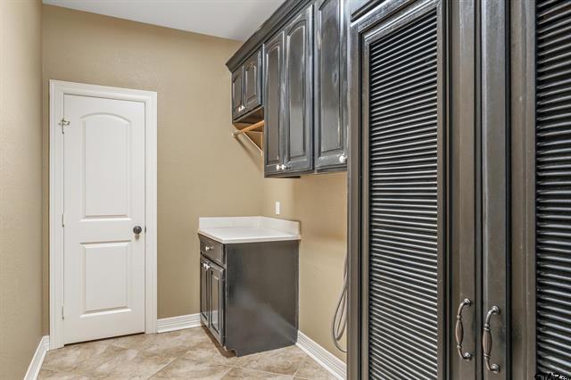 Gilmer, Texas, 75644, United States, 4 Bedrooms Bedrooms, ,4 BathroomsBathrooms,Residential,For Sale,1928060
