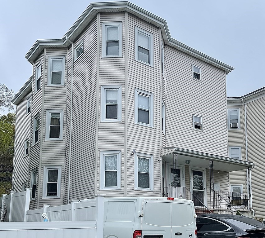 115 Fellsway W, Medford, Massachusetts, 02155, United States, 9 Bedrooms Bedrooms, ,3 BathroomsBathrooms,Residential,For Sale,115 Fellsway W,1009121
