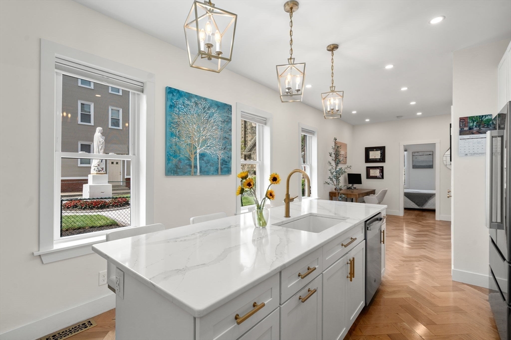 Boston, Massachusetts, 02129, United States, 1 Bedroom Bedrooms, ,1 BathroomBathrooms,Residential,For Sale,1911584