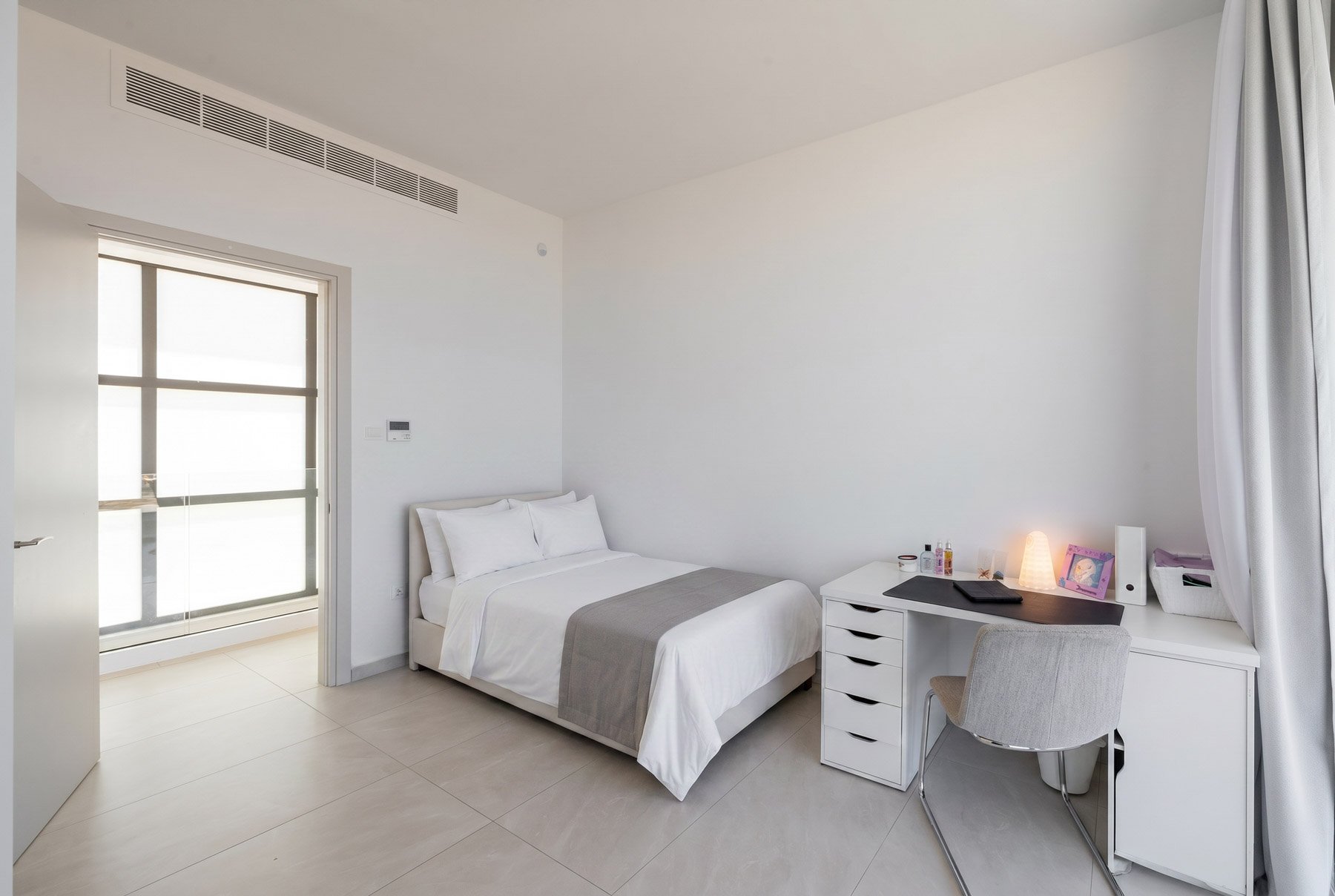  3-Bedroom Sea View Villa with Private Pool in Chloraka, Pafos - 物件實景