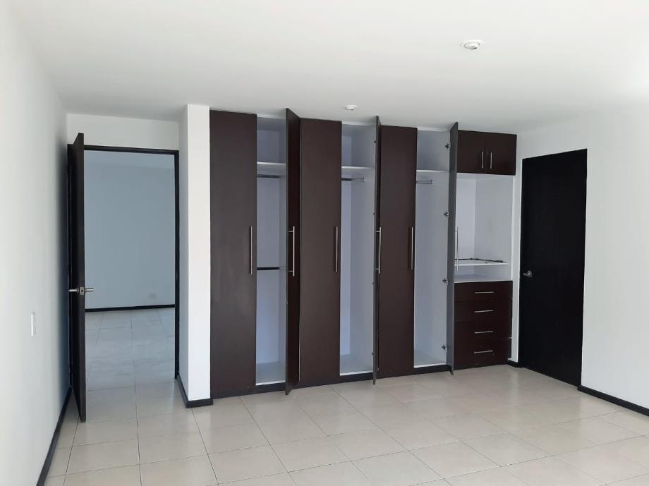 Tintoreto, Benito Juárez, Ciudad de México, 03710, Mexico, 2 Bedrooms Bedrooms, ,2 BathroomsBathrooms,Residential,For Sale,Tintoreto,1621672