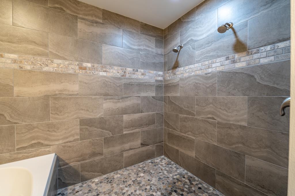 Towanda, Pennsylvania, 18848, United States, 4 Bedrooms Bedrooms, ,4 BathroomsBathrooms,Residential,For Sale,1928984