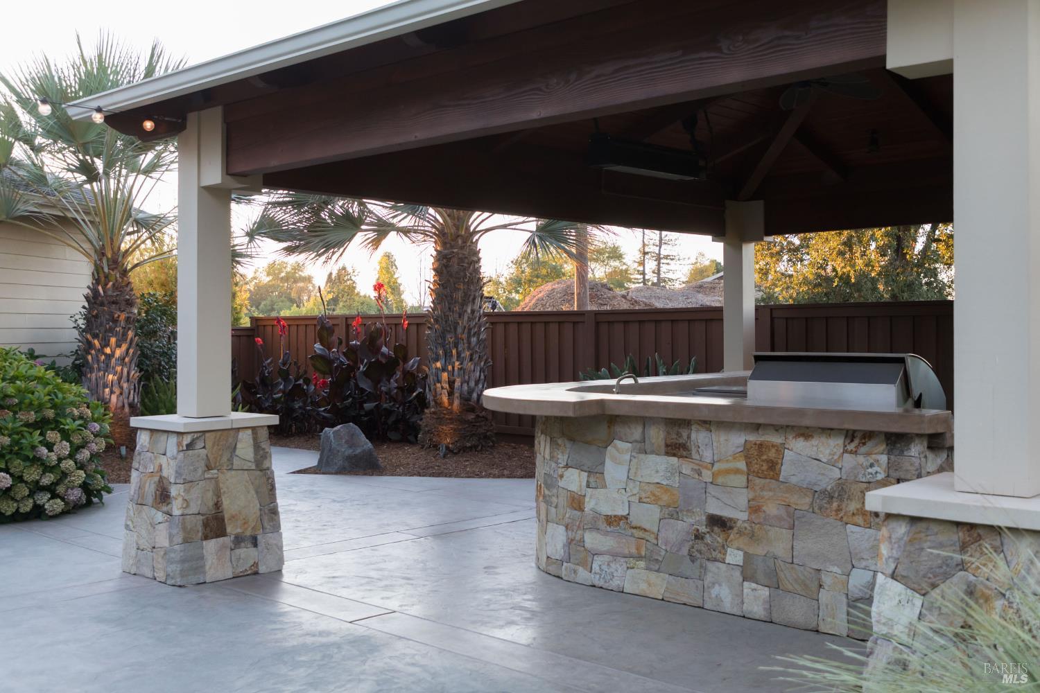 Santa Rosa, California, 95401, United States, 4 Bedrooms Bedrooms, ,4 BathroomsBathrooms,Residential,For Sale,1993093