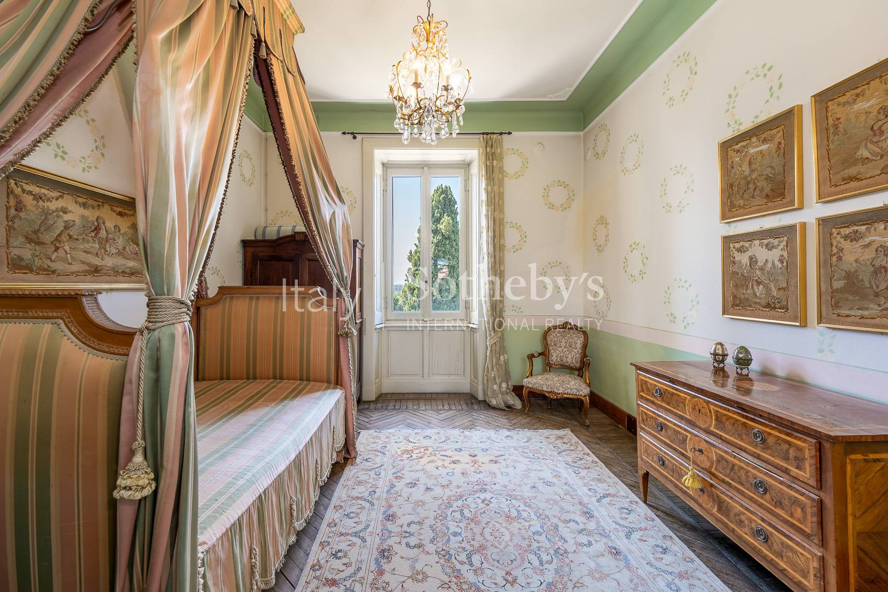  Charming mansion overlooking the Italian garden - 物件實景