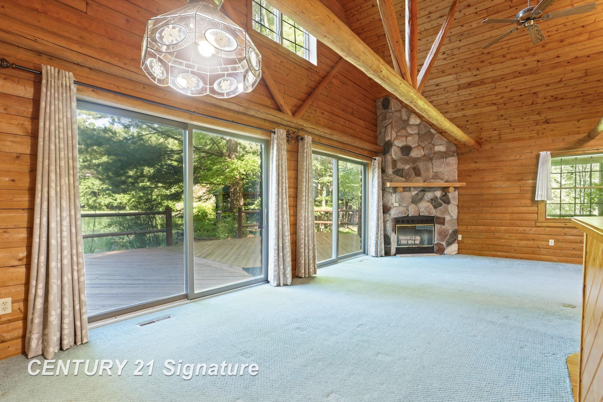 Chesaning, Michigan, 48616, United States, 4 Bedrooms Bedrooms, ,3 BathroomsBathrooms,Residential,For Sale,1980512