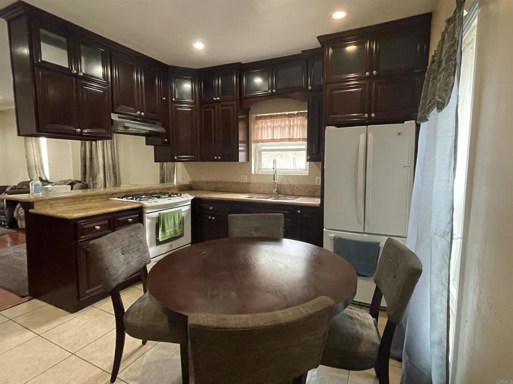 Los Angeles, California, 90026, United States, 2 Bedrooms Bedrooms, ,2 BathroomsBathrooms,Residential,For Sale,1850000