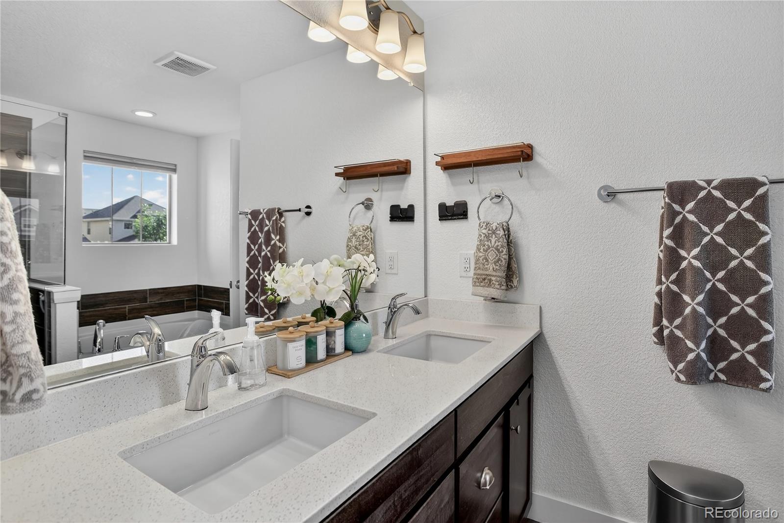 Denver, Colorado, 80238, United States, 4 Bedrooms Bedrooms, ,4 BathroomsBathrooms,Residential,For Sale,1932759