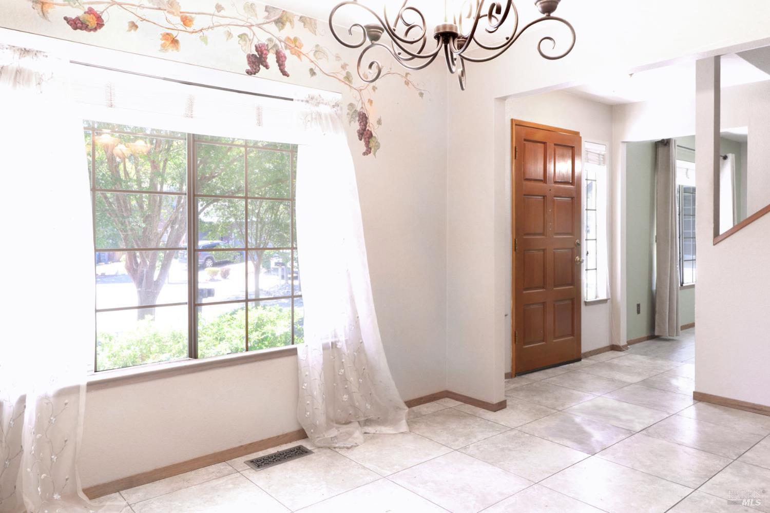 Santa Rosa, California, 95405, United States, 4 Bedrooms Bedrooms, ,3 BathroomsBathrooms,Residential,For Sale,1978024