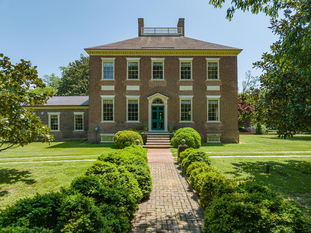 Hallwood, Virginia, 23359, United States, 3 Bedrooms Bedrooms, ,4 BathroomsBathrooms,Residential,For Sale,1827701