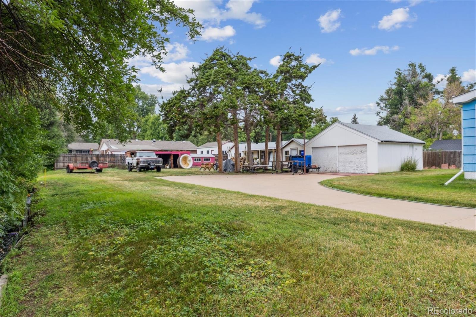 Lakewood, Colorado, 80215, United States, 4 Bedrooms Bedrooms, ,1 BathroomBathrooms,Residential,For Sale,1907842