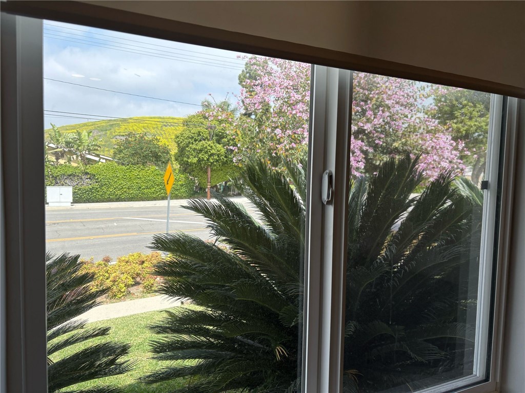 Diamond Bar, California, 91765, United States, 5 Bedrooms Bedrooms, ,2 BathroomsBathrooms,Residential,For Sale,1889533