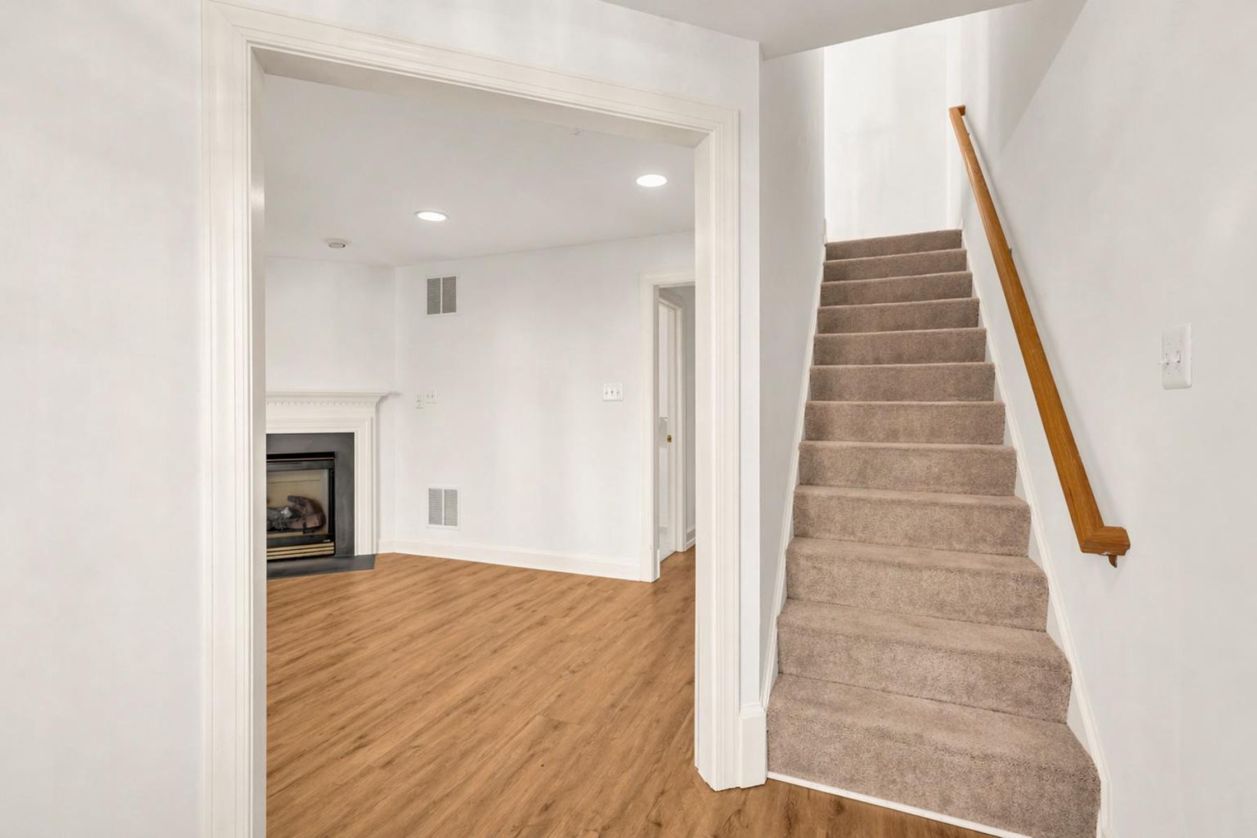  2309 Georgia Village Way, Silver Spring, MD, 20902 - 物件實景