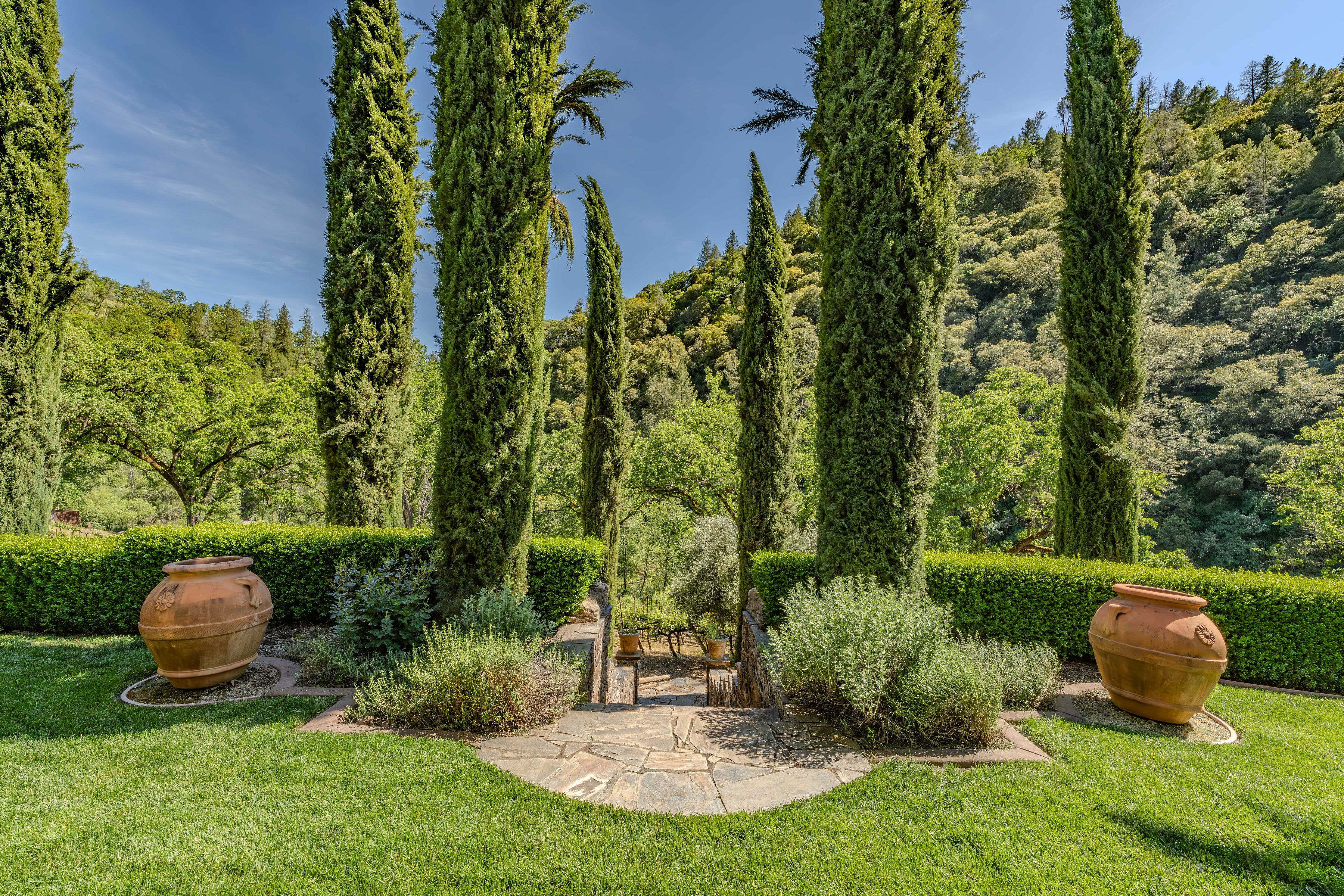  Horizon Canyon  Private 41-Acre Riverfront Estate Between Sacramento & Lake Tah - 物件實景