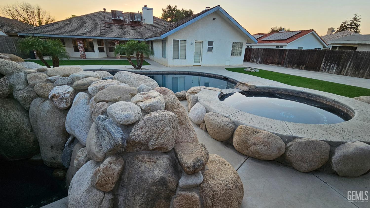 Bakersfield, California, 93312, United States, 4 Bedrooms Bedrooms, ,3 BathroomsBathrooms,Residential,For Sale,1940074