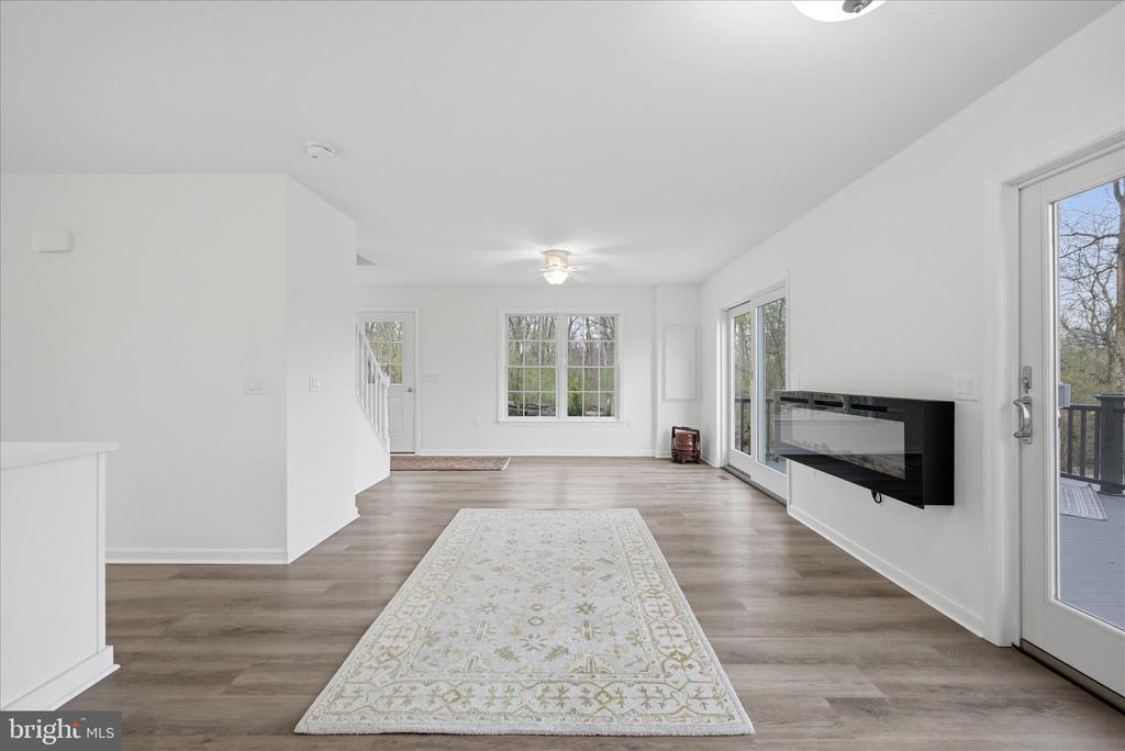 Boyce, Virginia, 22620, United States, 3 Bedrooms Bedrooms, ,3 BathroomsBathrooms,Residential,For Sale,2032757