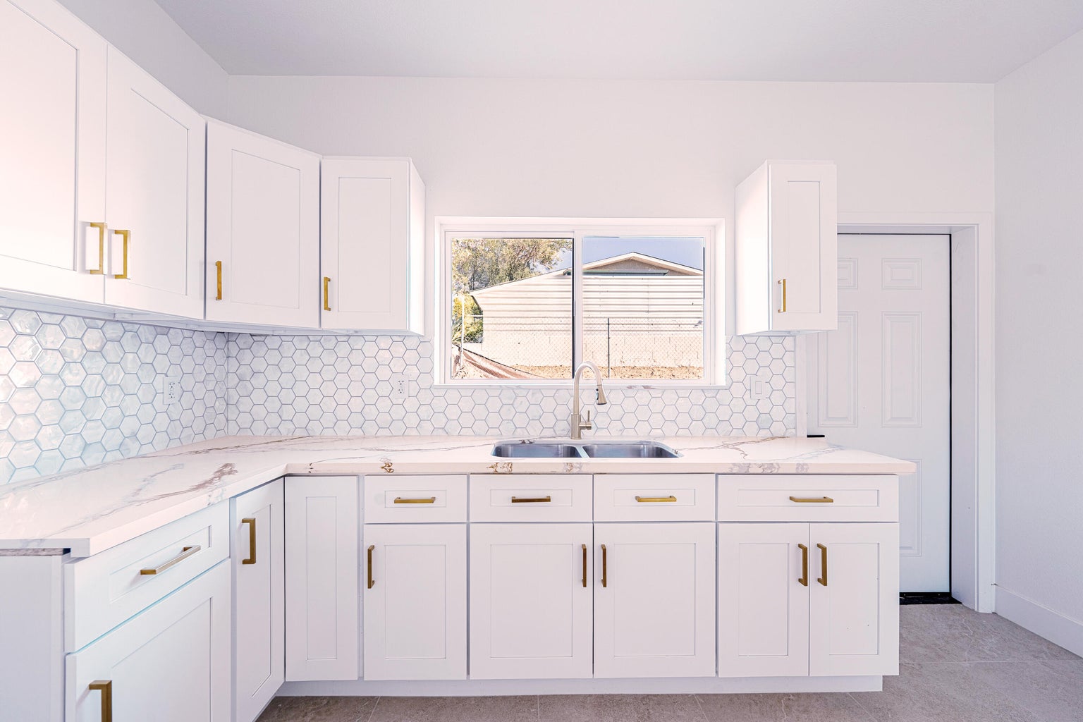 Desert Hot Springs, California, 92240, United States, 3 Bedrooms Bedrooms, ,3 BathroomsBathrooms,Residential,For Sale,2006108