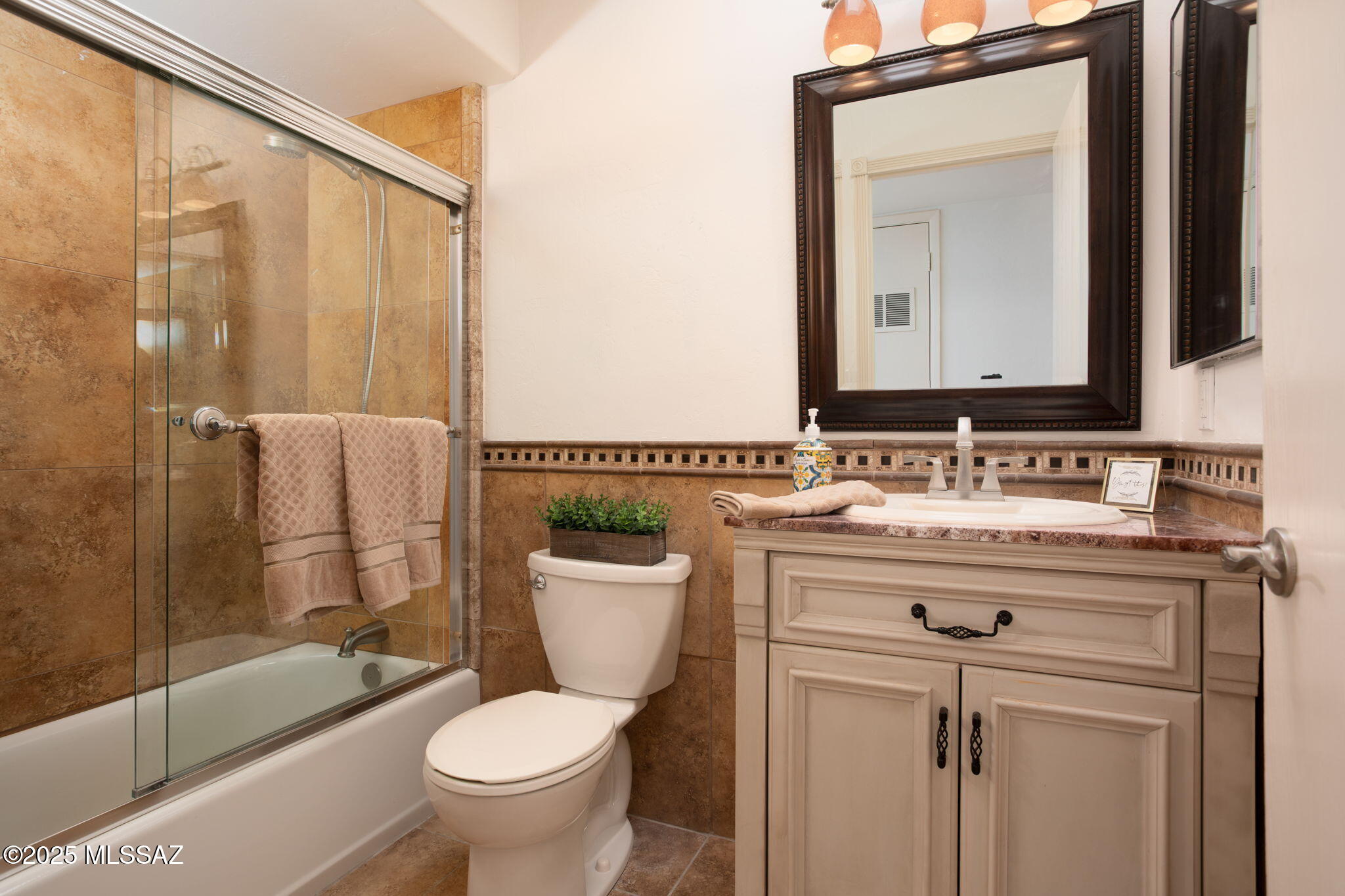 Tucson, Arizona, 85704, United States, 3 Bedrooms Bedrooms, ,2 BathroomsBathrooms,Residential,For Sale,1885622