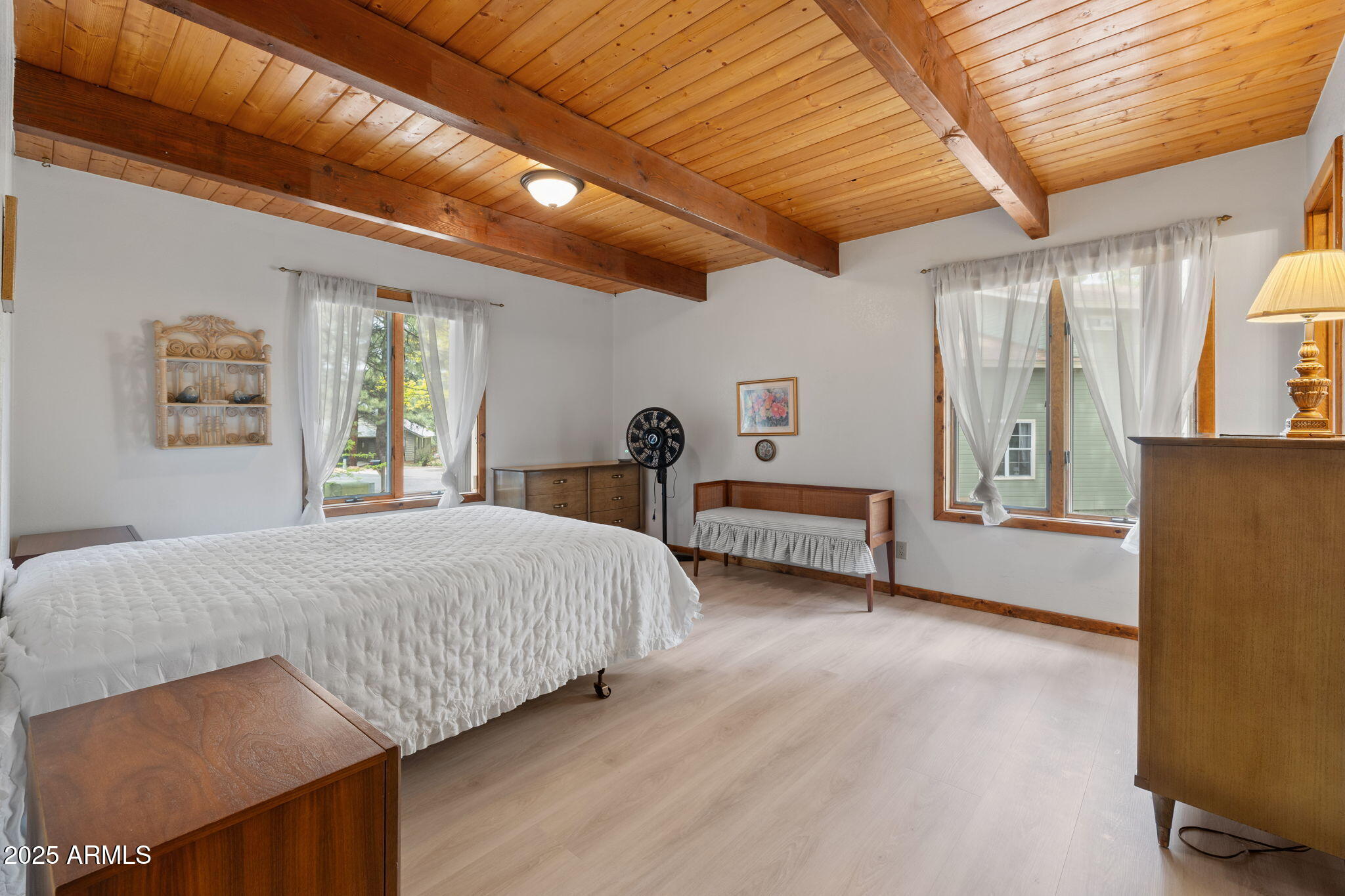 Flagstaff, Arizona, 86004, United States, 3 Bedrooms Bedrooms, ,2 BathroomsBathrooms,Residential,For Sale,1866568