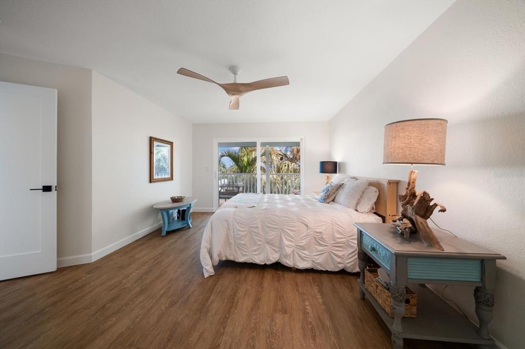 Indian Rocks Beach, Florida, 33785, United States, 2 Bedrooms Bedrooms, ,2 BathroomsBathrooms,Residential,For Sale,1993005