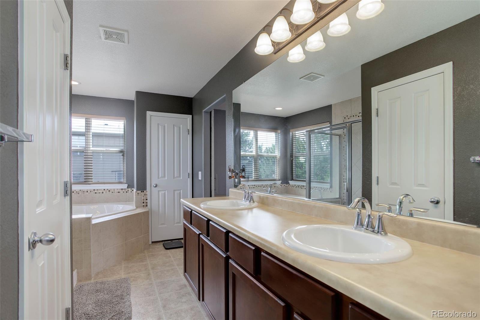 Commerce City, Colorado, 80022, United States, 3 Bedrooms Bedrooms, ,4 BathroomsBathrooms,Residential,For Sale,1785914