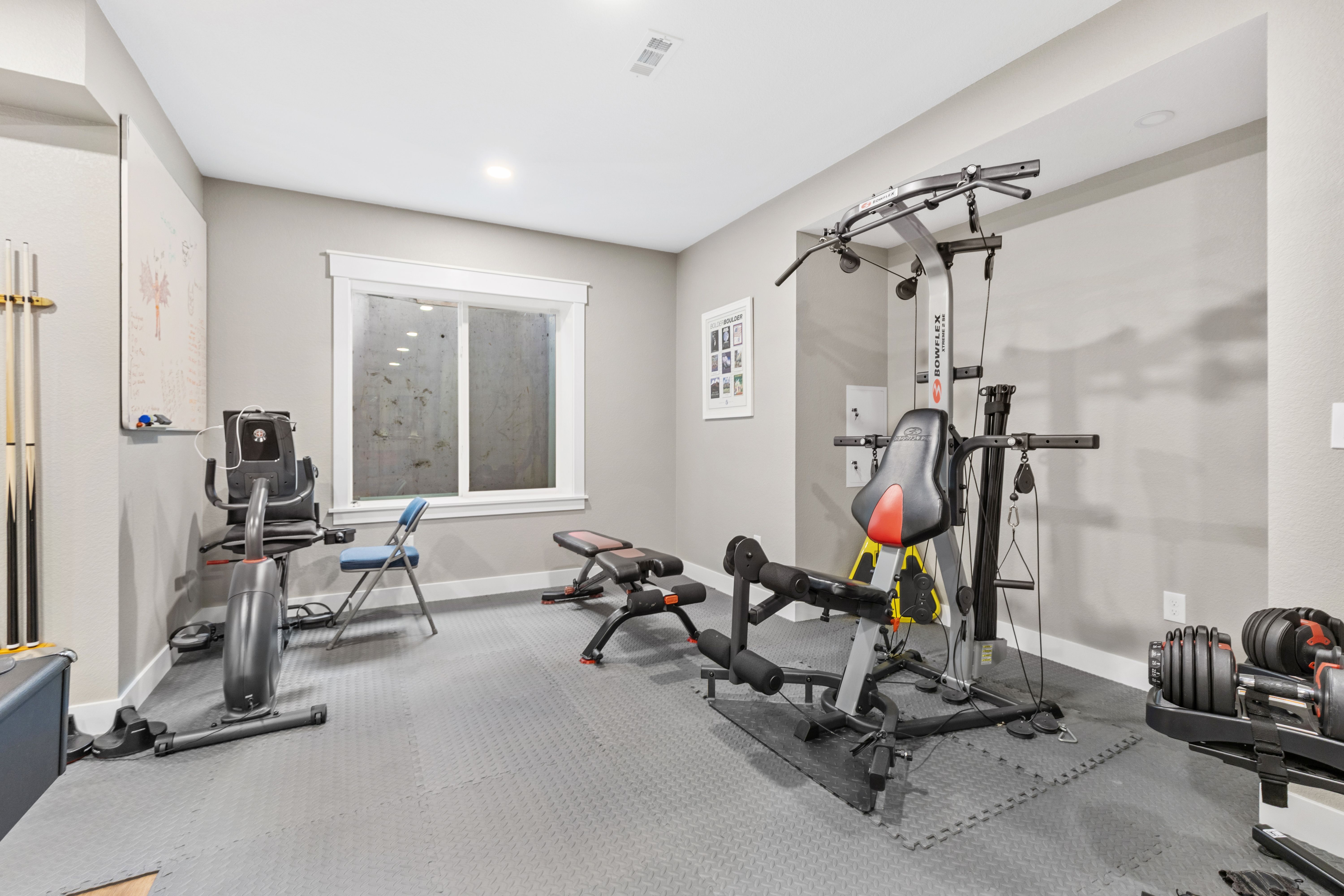  Amazing Opportunity For Multigenerational Living - 物件實景