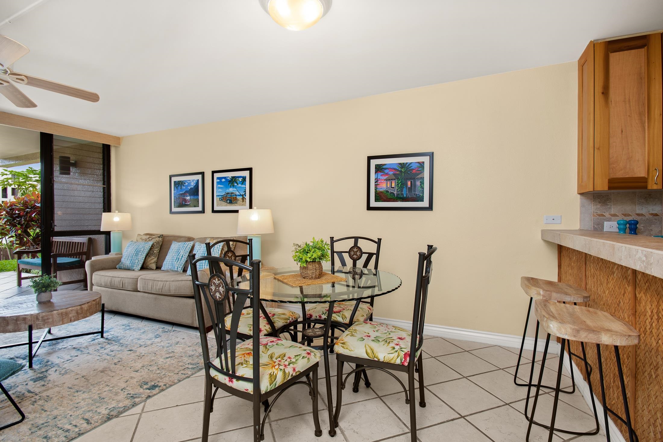 Kihei, Hawaii, 96753, United States, 1 Bedroom Bedrooms, ,2 BathroomsBathrooms,Residential,For Sale,2000870