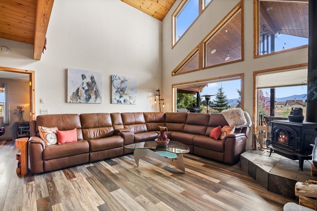 McCall, Idaho, 83638, United States, 3 Bedrooms Bedrooms, ,2 BathroomsBathrooms,Residential,For Sale,1976759