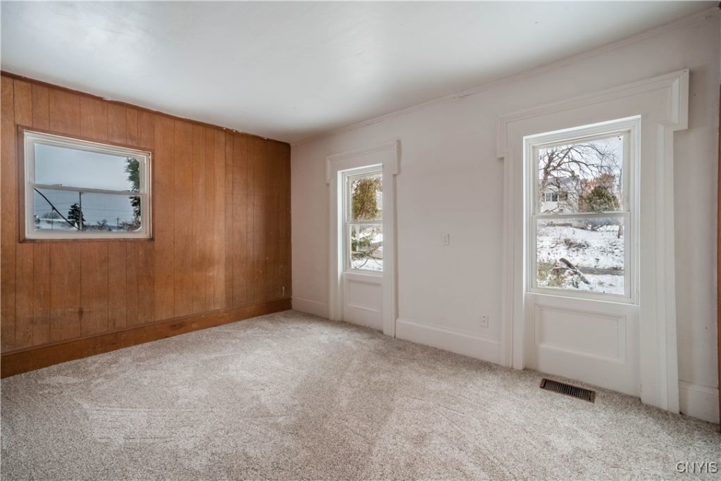 Pompey, New York, 13084, United States, 5 Bedrooms Bedrooms, ,2 BathroomsBathrooms,Residential,For Sale,1993406