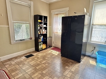 Malden, Massachusetts, 02148, United States, 7 Bedrooms Bedrooms, ,3 BathroomsBathrooms,Residential,For Sale,1919106