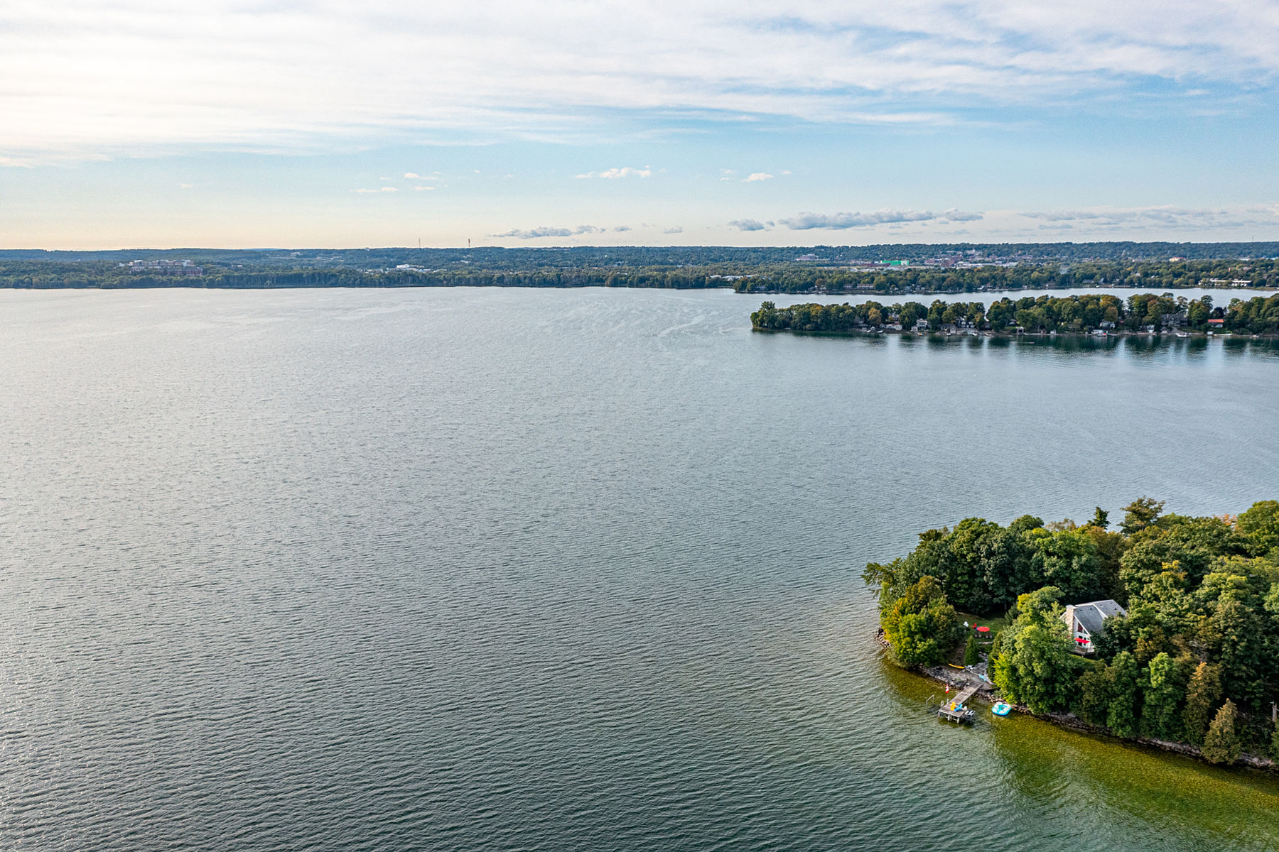 Lake Simcoe Point of View - 物件實景
