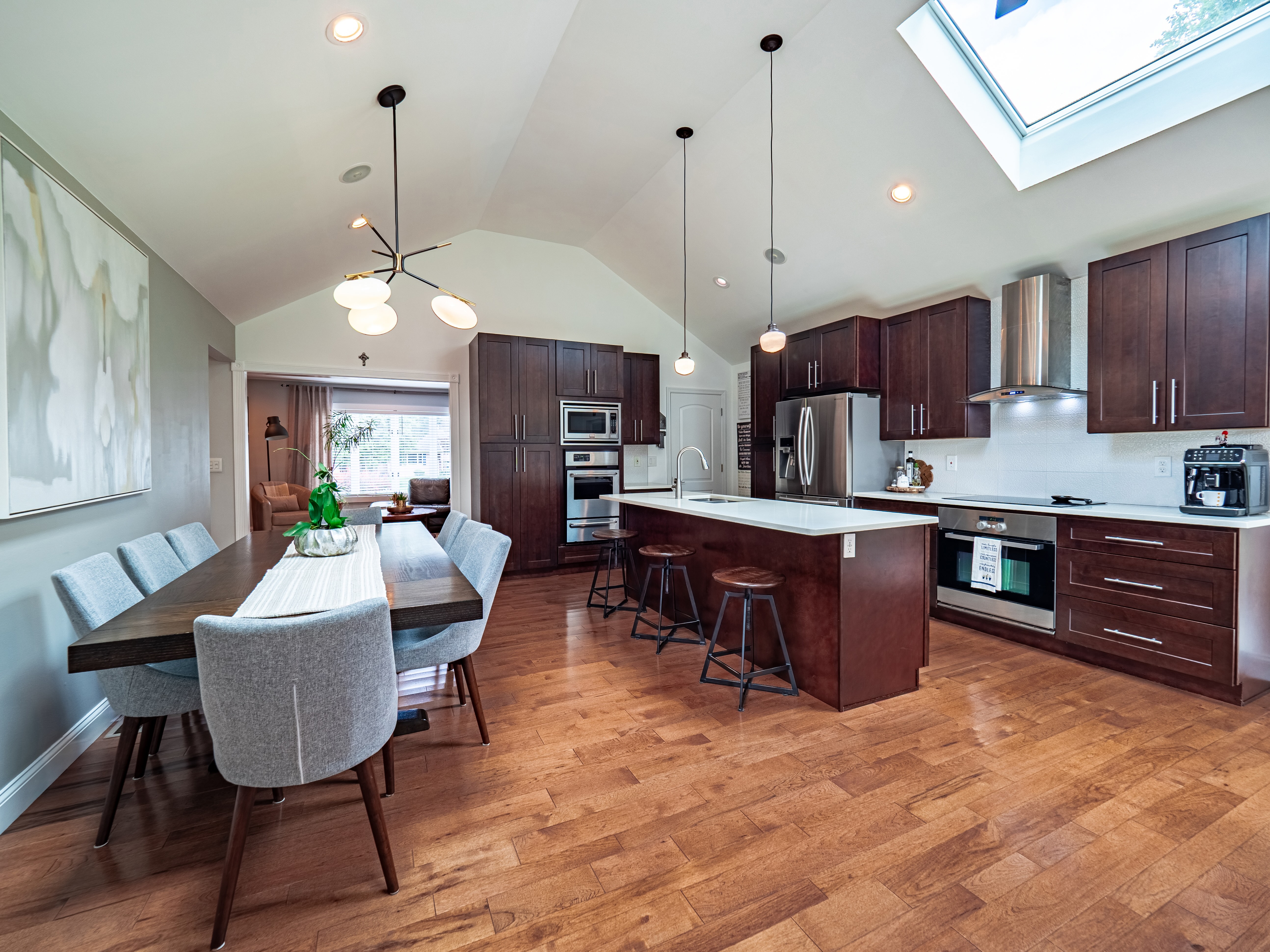Pennington, New Jersey, 08534, United States, 2 Bedrooms Bedrooms, ,3 BathroomsBathrooms,Residential,For Sale,1936854