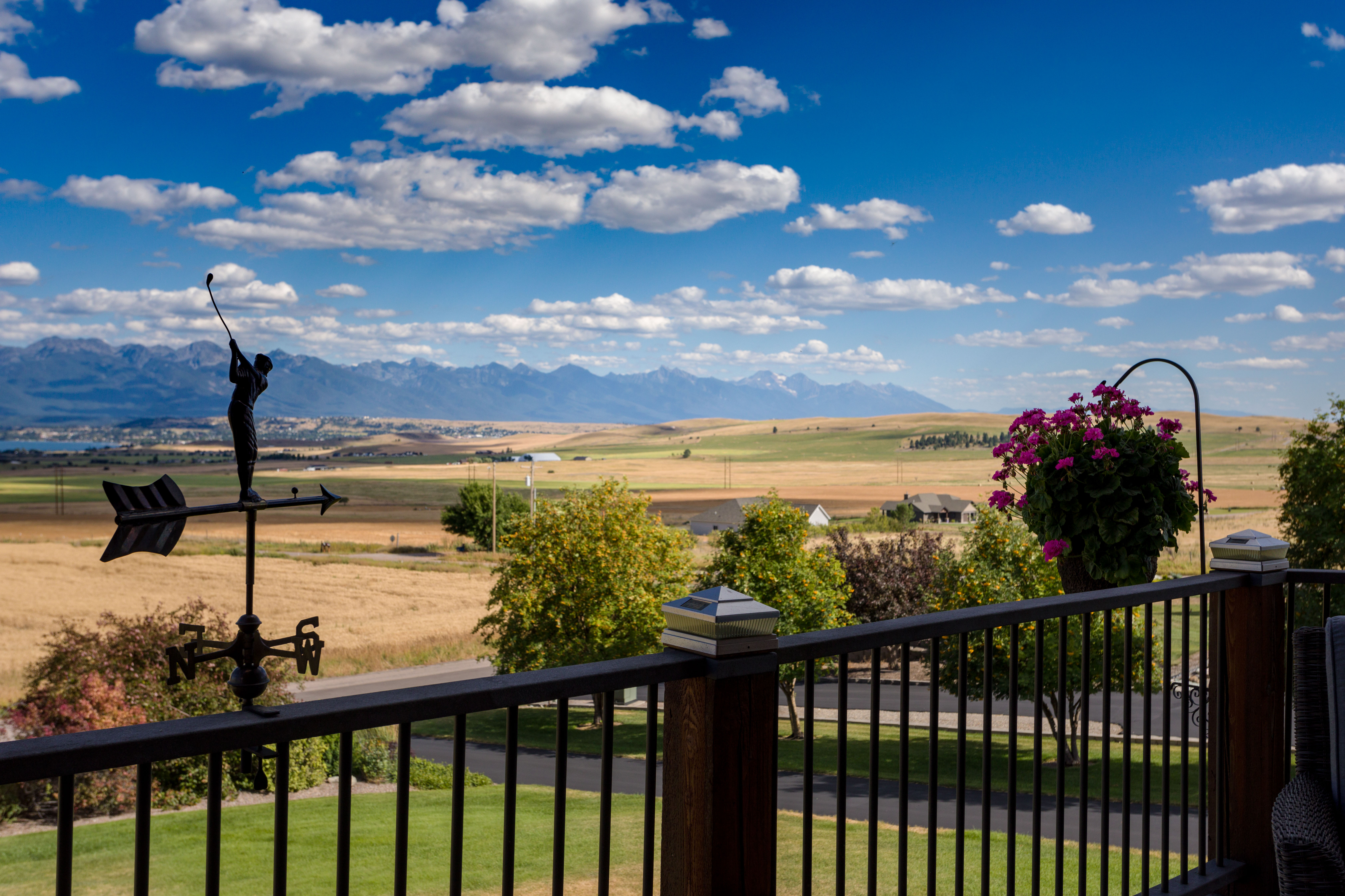 Polson, Montana, 59860, United States, 4 Bedrooms Bedrooms, ,4 BathroomsBathrooms,Residential,For Sale,1900793