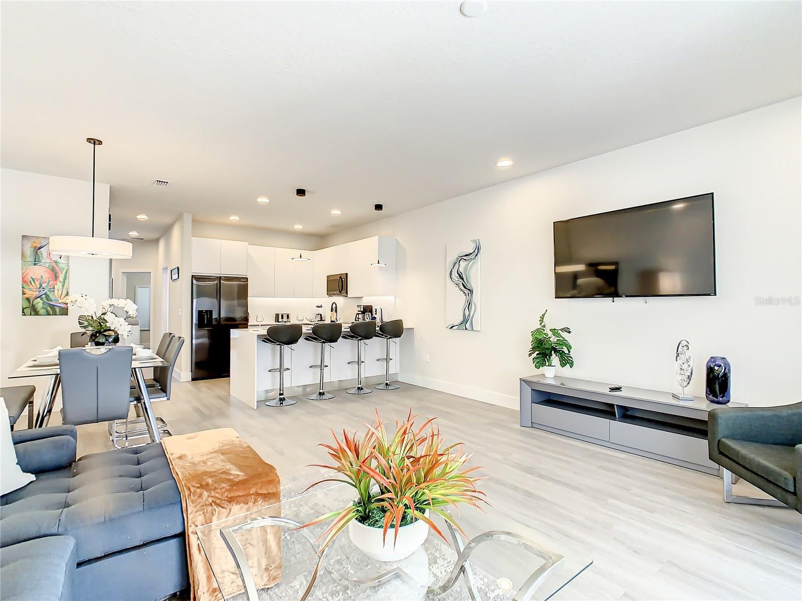 CLERMONT, Florida, 34714, United States, 3 Bedrooms Bedrooms, ,3 BathroomsBathrooms,Residential,For Sale,1981971