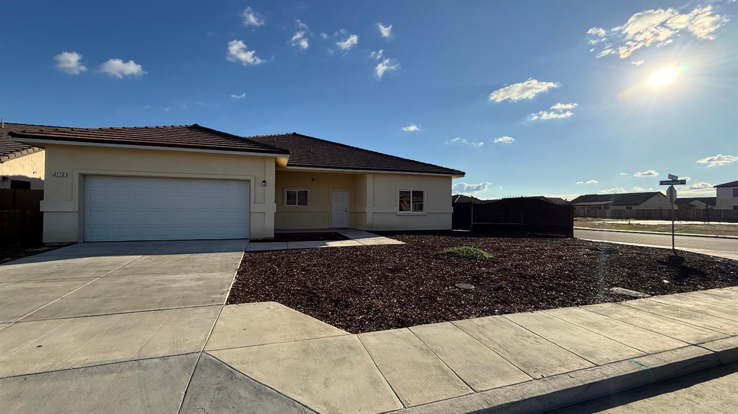 Selma, California, 93662, United States, 4 Bedrooms Bedrooms, ,2 BathroomsBathrooms,Residential,For Sale,1974766